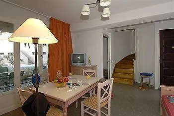 Odalys Les Mimosas Hotel *